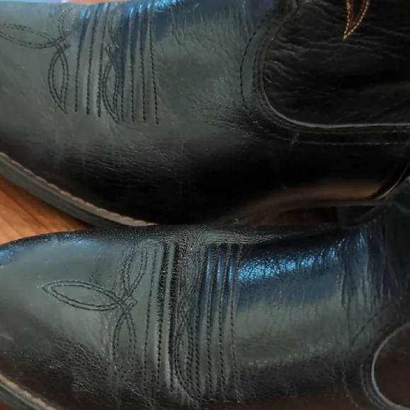 Ariat Black Leather Western Boots - Picture 9 of 9